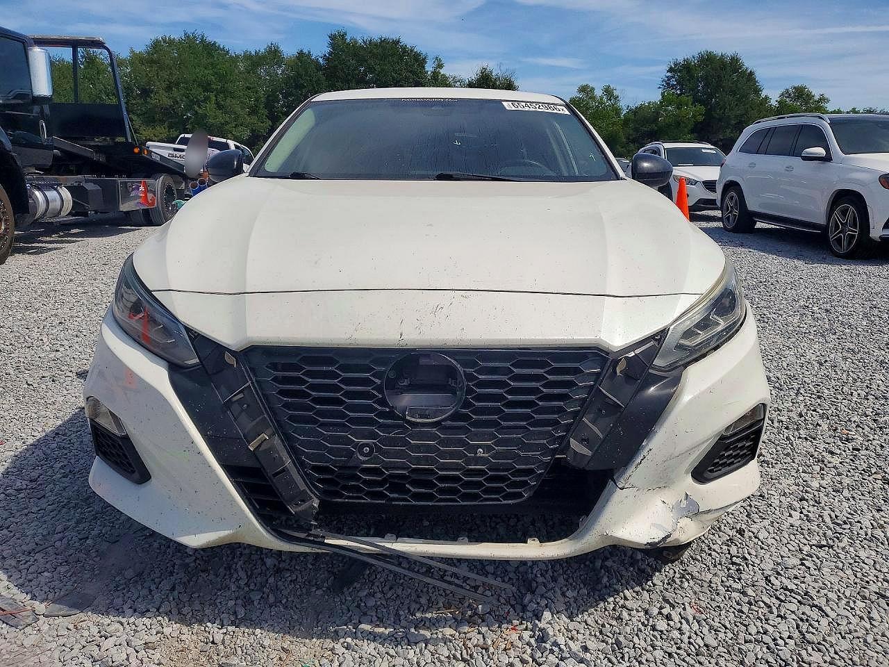 2020 Nissan Altima Sr - Image 5