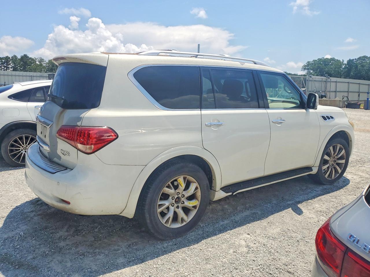 2012 Infiniti Qx56 Base - Image 3