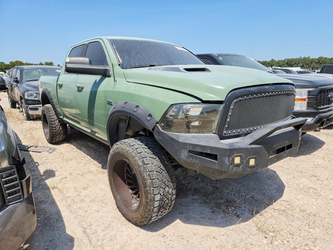 2012 Dodge Ram 1500 Sport - Image 4