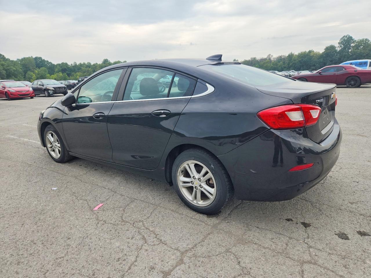 2018 Chevrolet Cruze Lt - Фото 2
