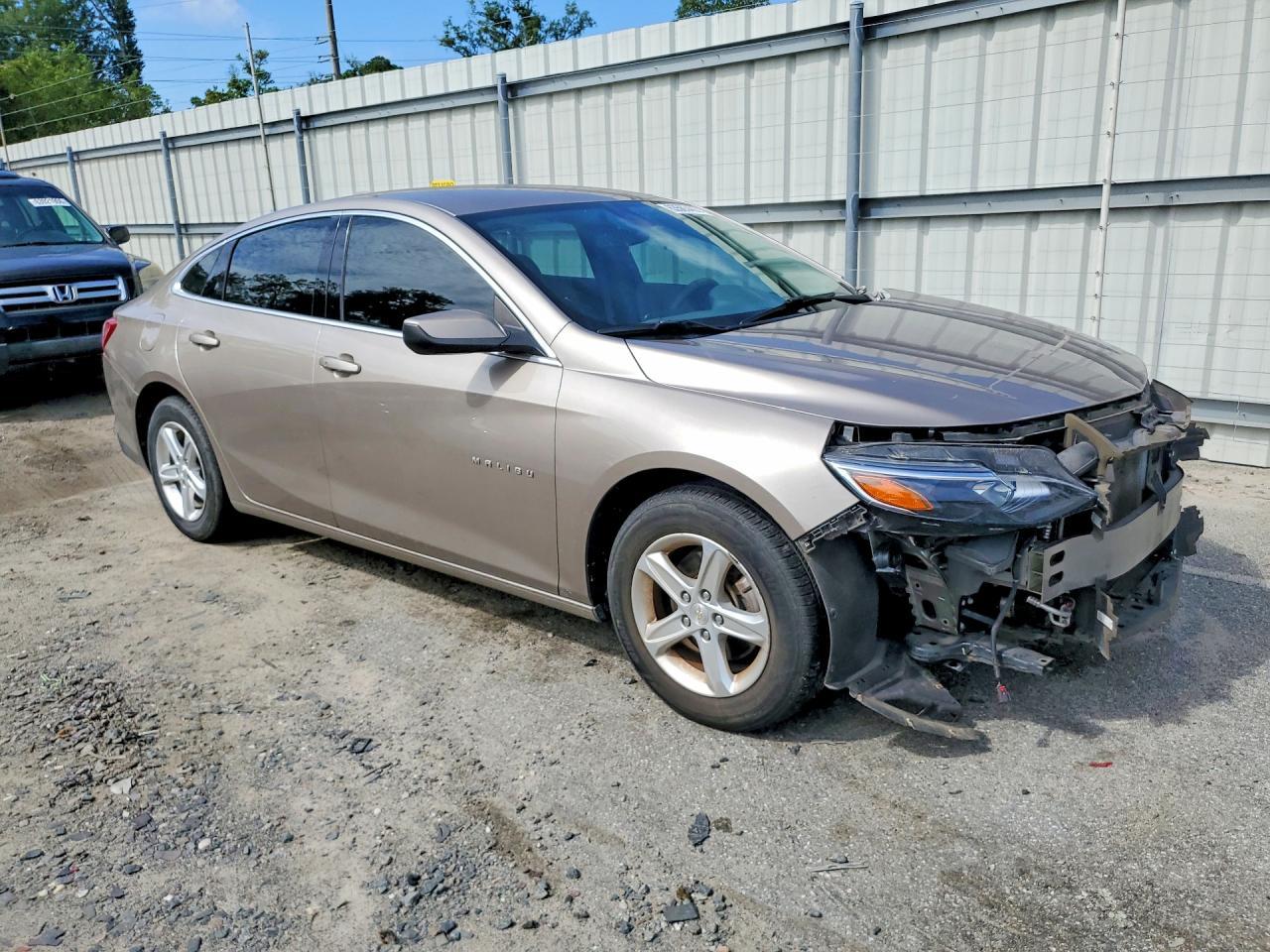 2022 Chevrolet Malibu Lt - Image 4