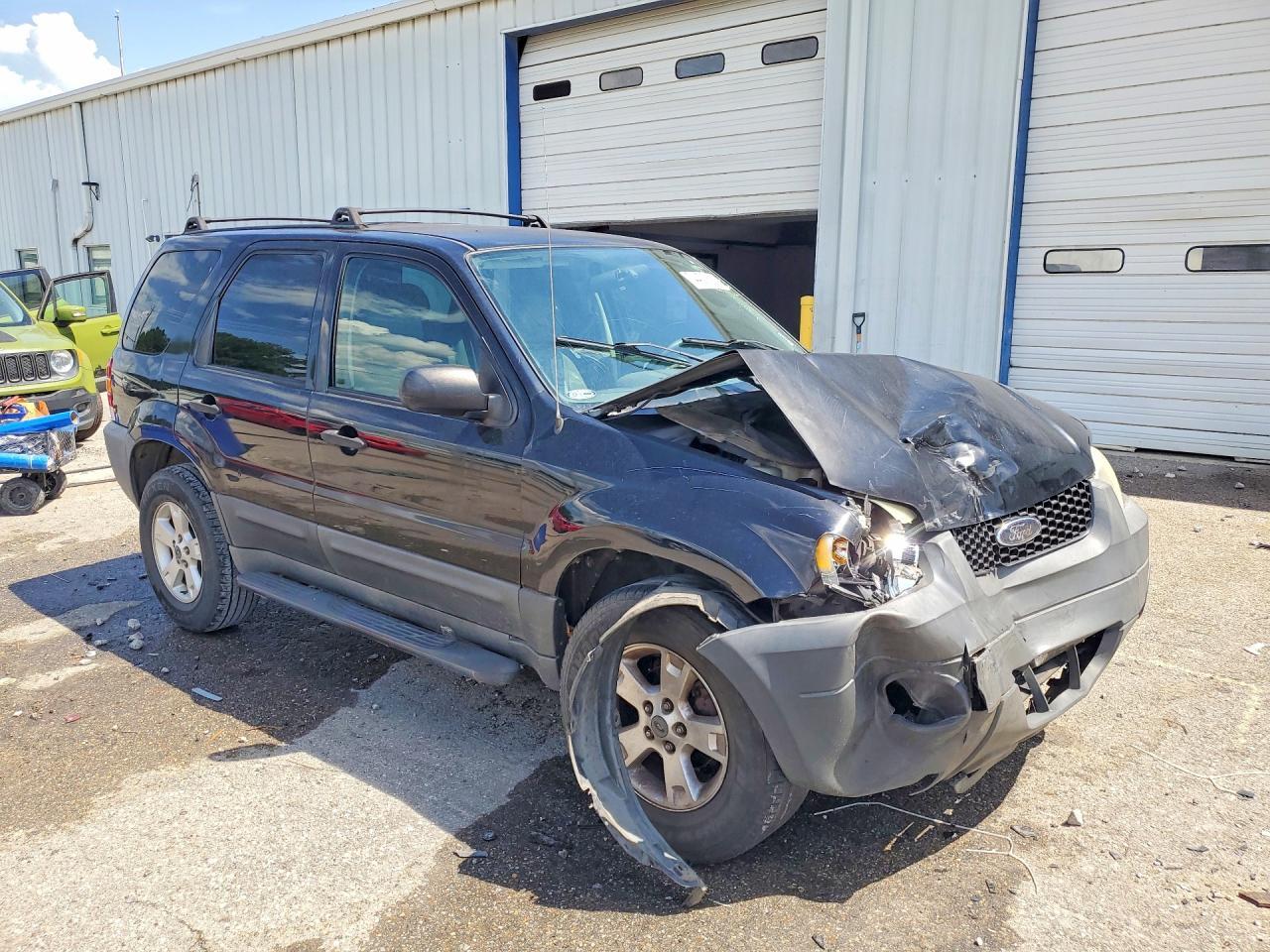 2005 Ford Escape Xlt - Image 4