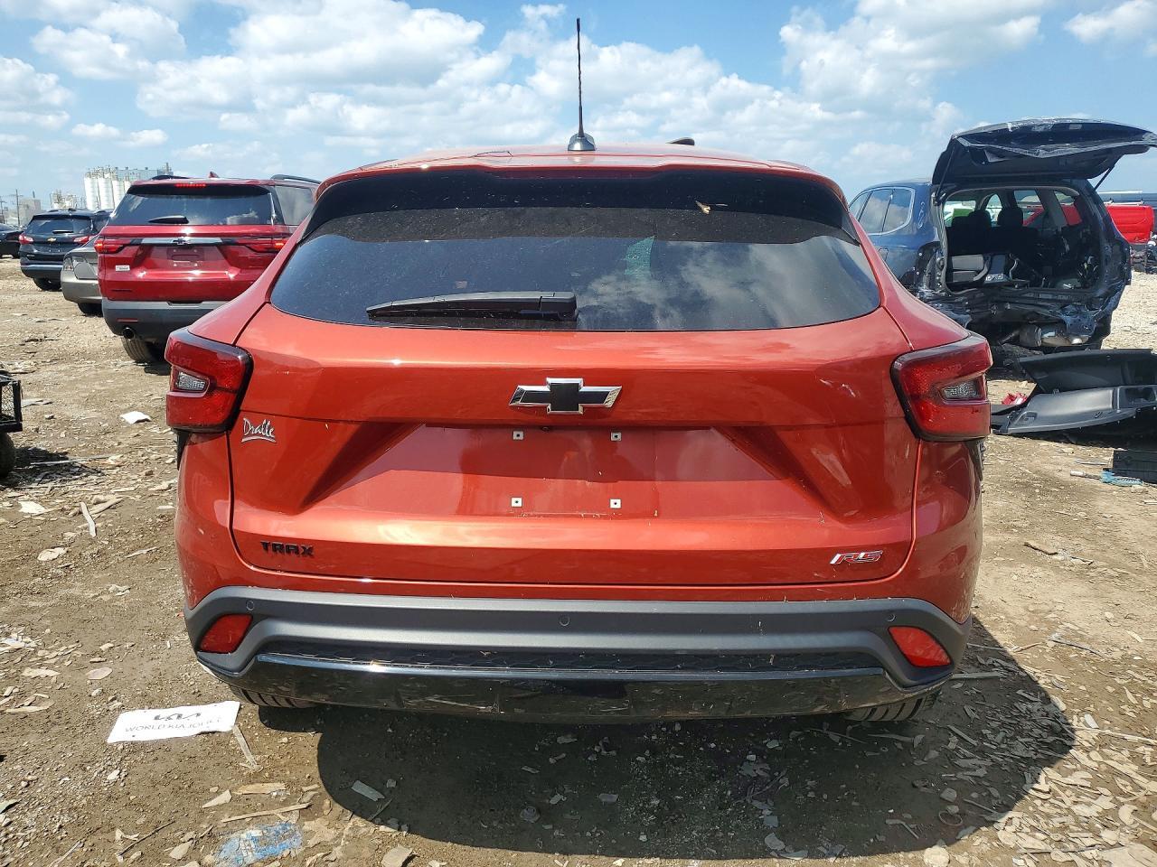 2024 Chevrolet Trax 1Rs - Фото 6