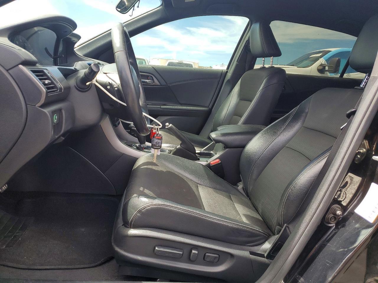 2017 Honda Accord Sport - Фото 7