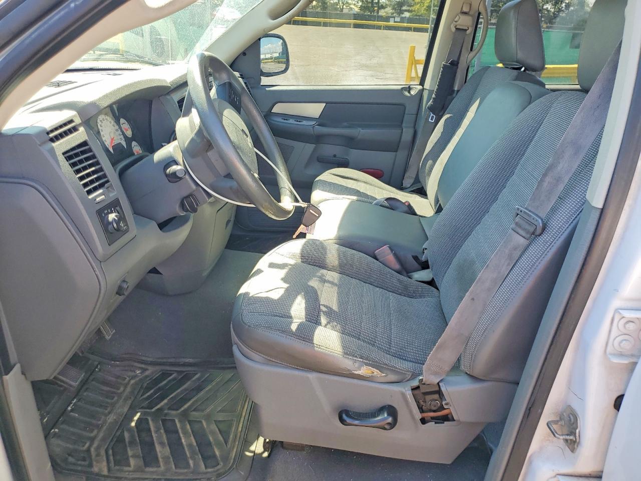 2008 Dodge Ram 1500 St - Image 7
