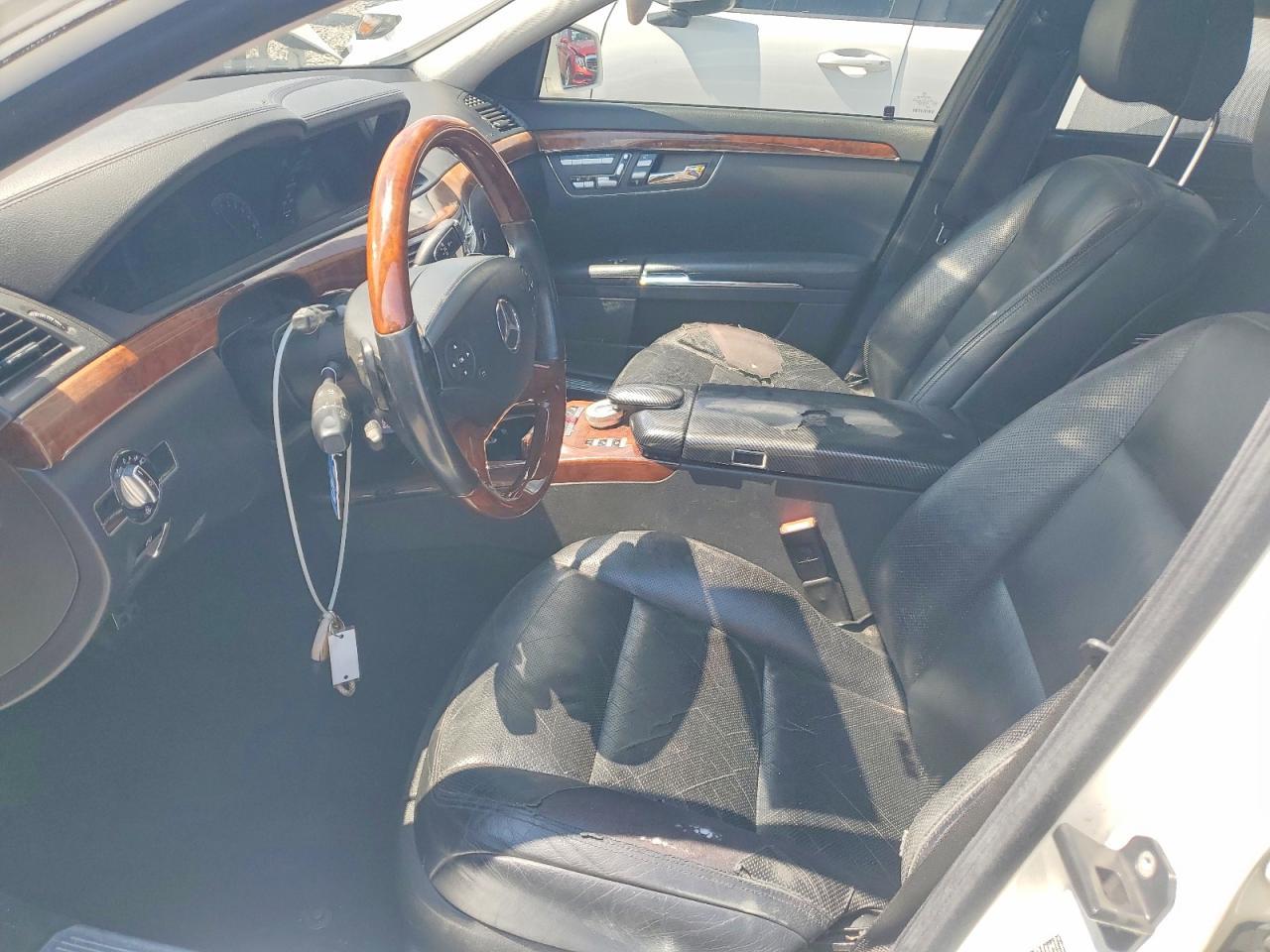2010 Mercedes-Benz S 550 4Matic - Фото 7
