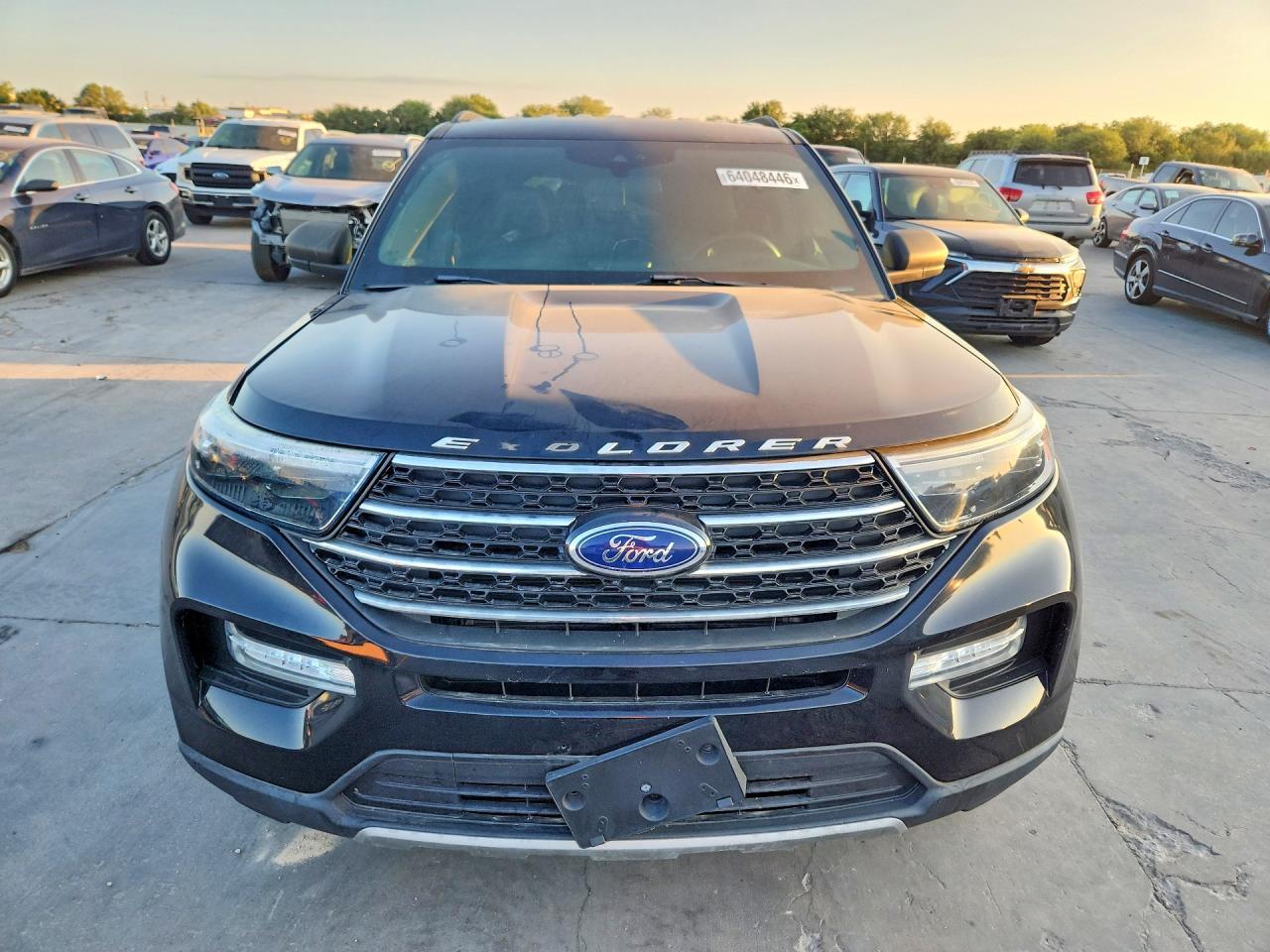 2020 Ford Explorer Xlt - Image 5