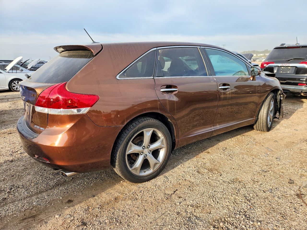 2012 Toyota Venza Limited - Фото 3