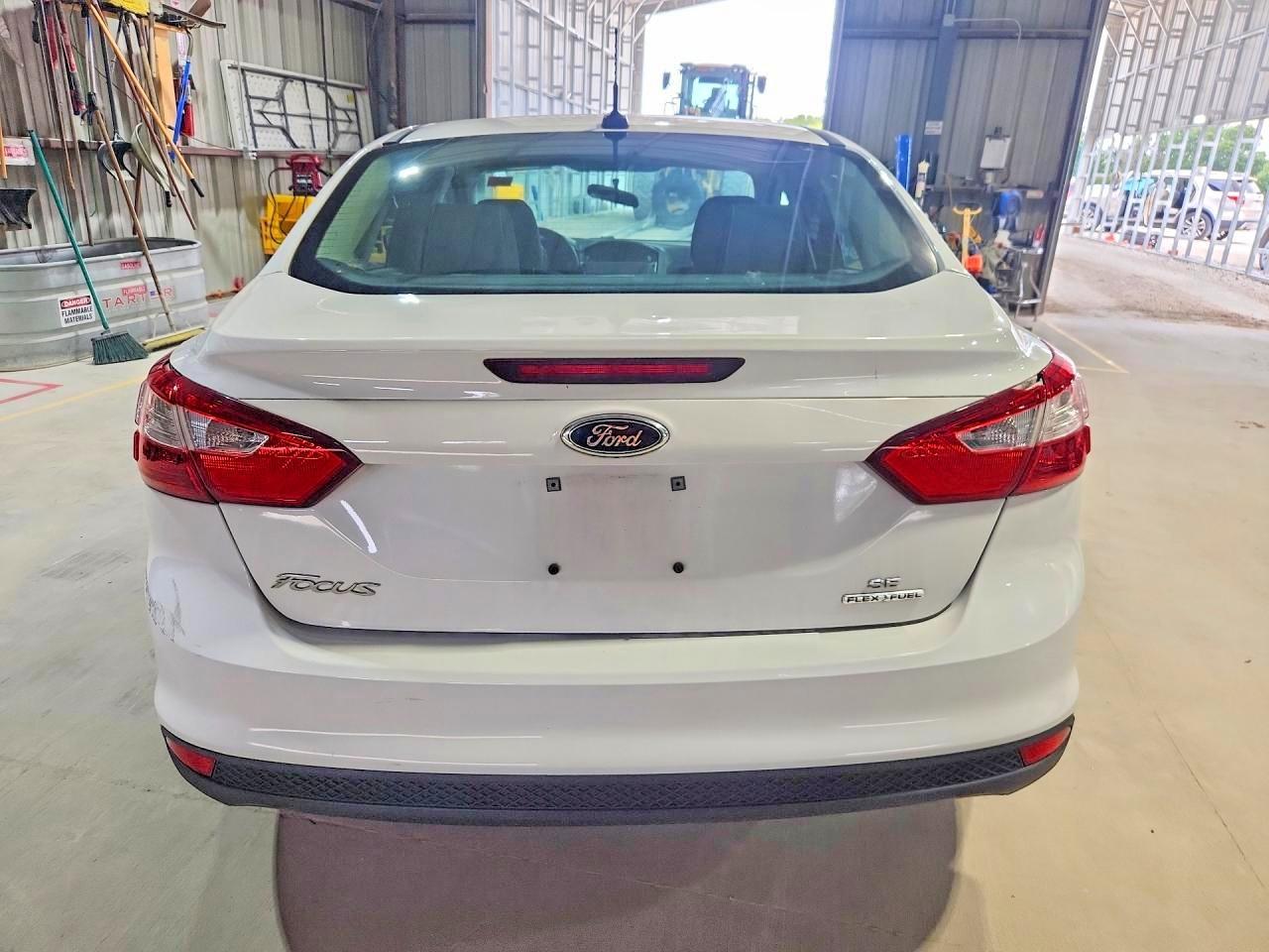 2014 Ford Focus Se - Image 6