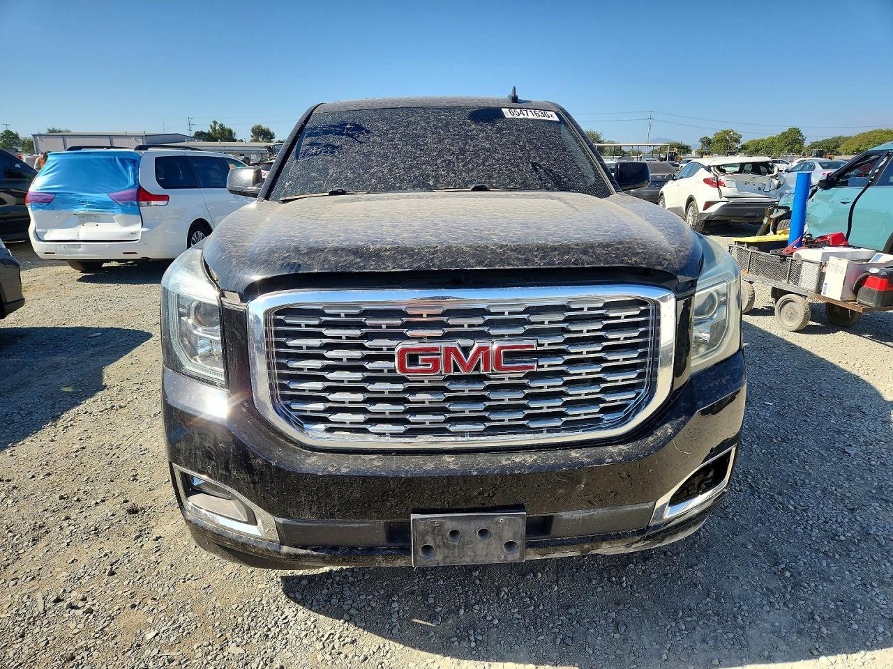 2018 GMC Yukon Denali - Image 5