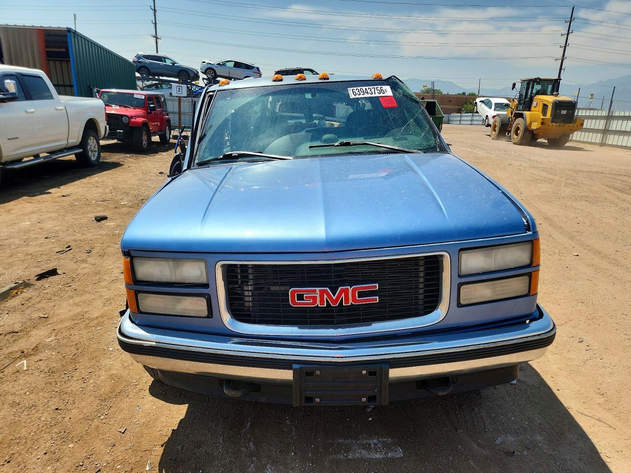 1996 GMC Suburban K1500 - Image 5
