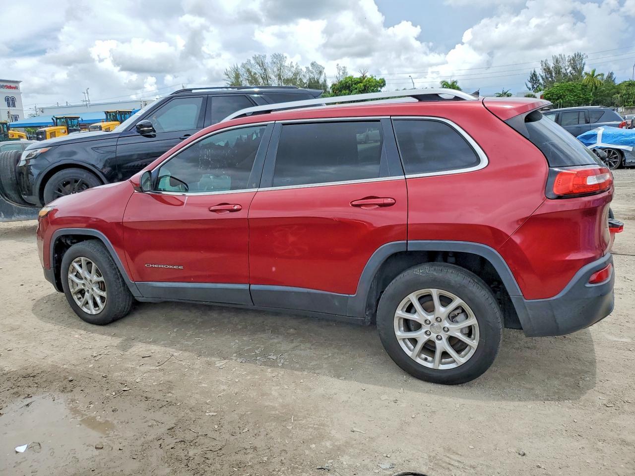 2014 Jeep Cherokee Latitude - Фото 2