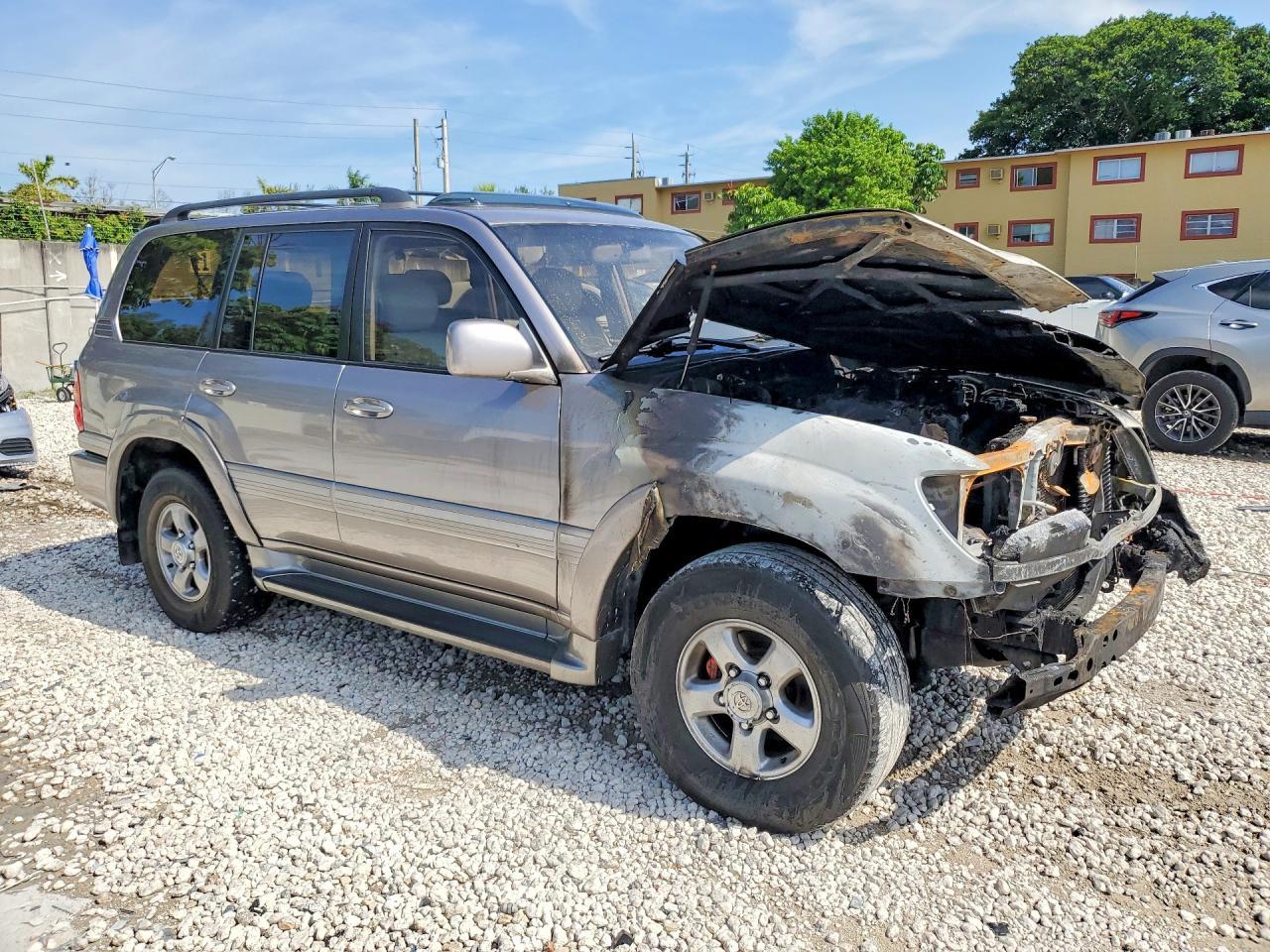 2001 Toyota Land Cruiser Base - Фото 4
