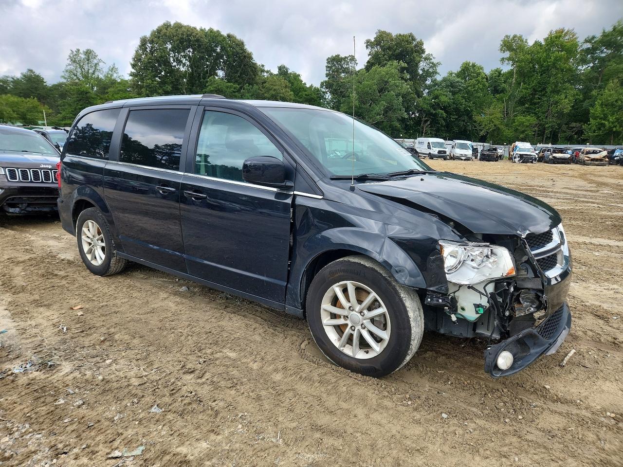 2019 Dodge Grand Caravan Sxt - Фото 4