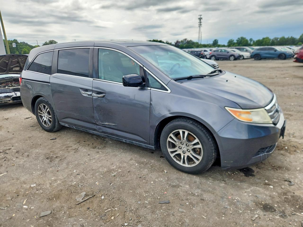 2012 Honda Odyssey Exl - Image 4