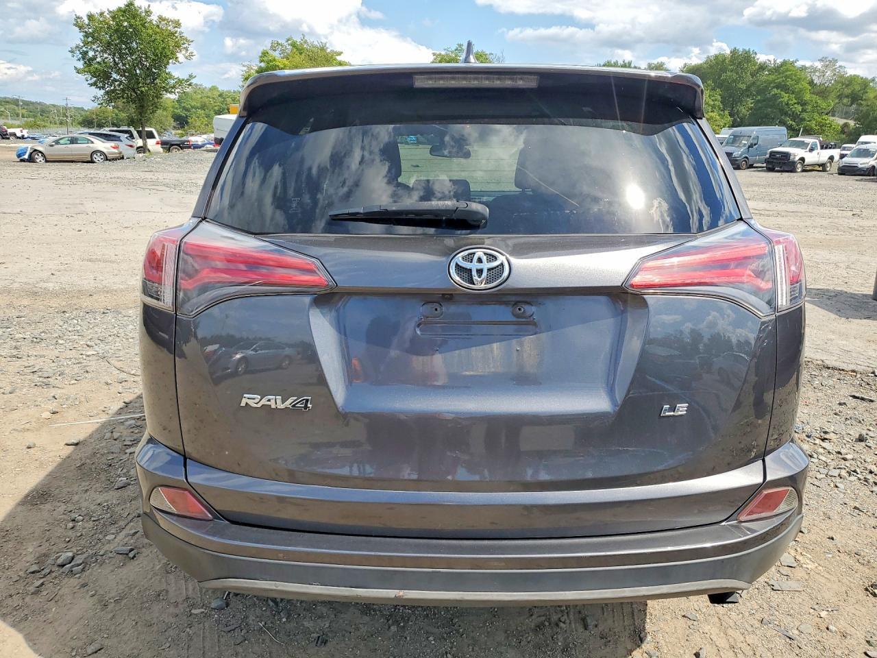 2018 Toyota Rav4 Le - Фото 6
