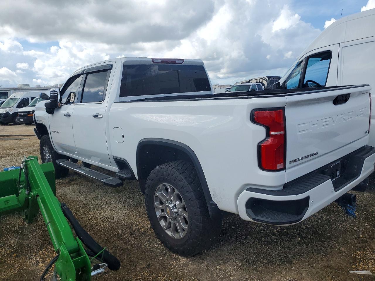 2025 Chevrolet Silverado K2500 Heavy Duty Ltz - Image 2