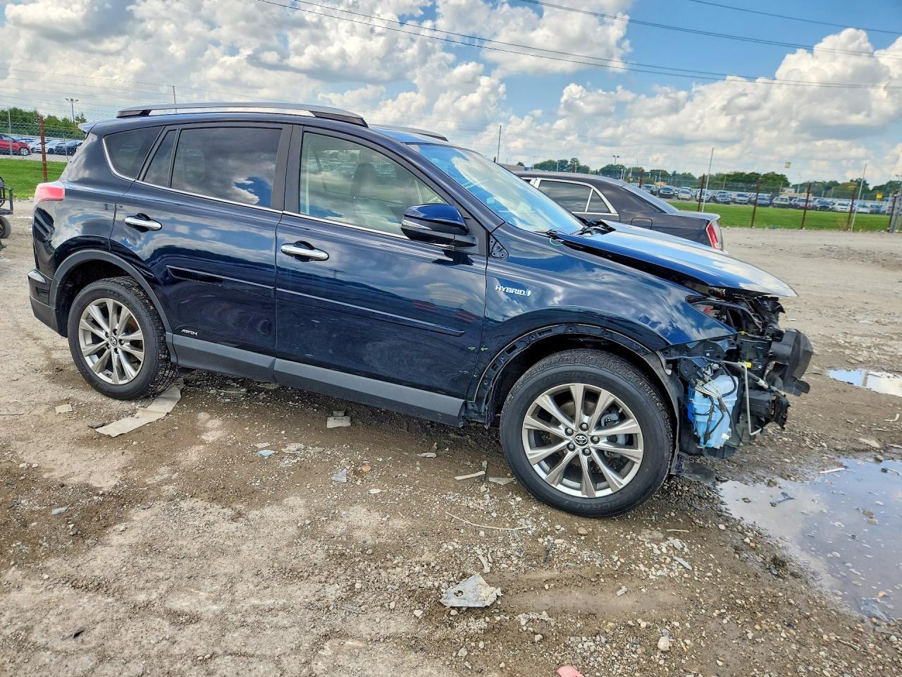 2018 Toyota Rav4 Hv Limited - Image 4