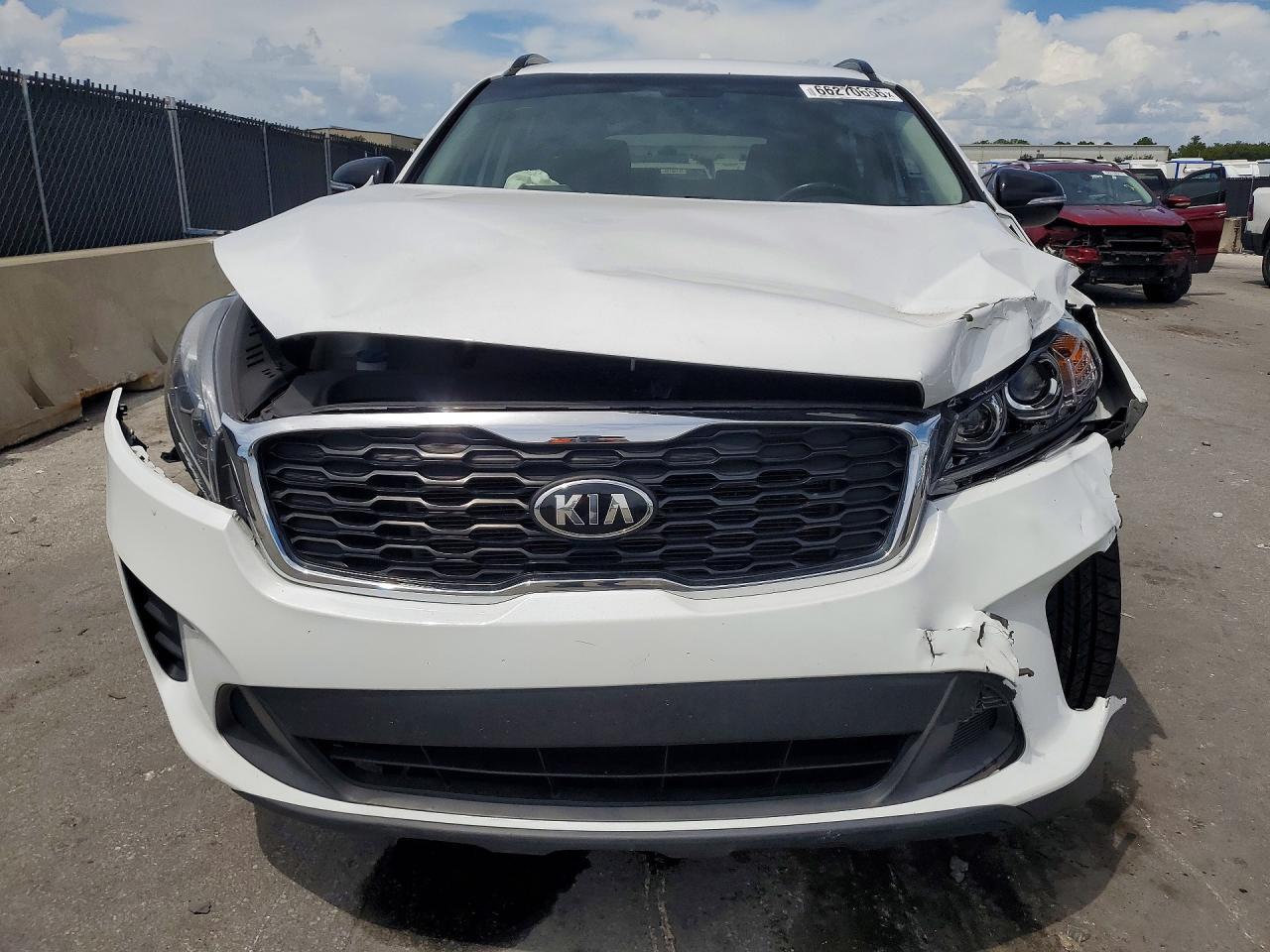 2019 Kia Sorento S V6 - Image 5