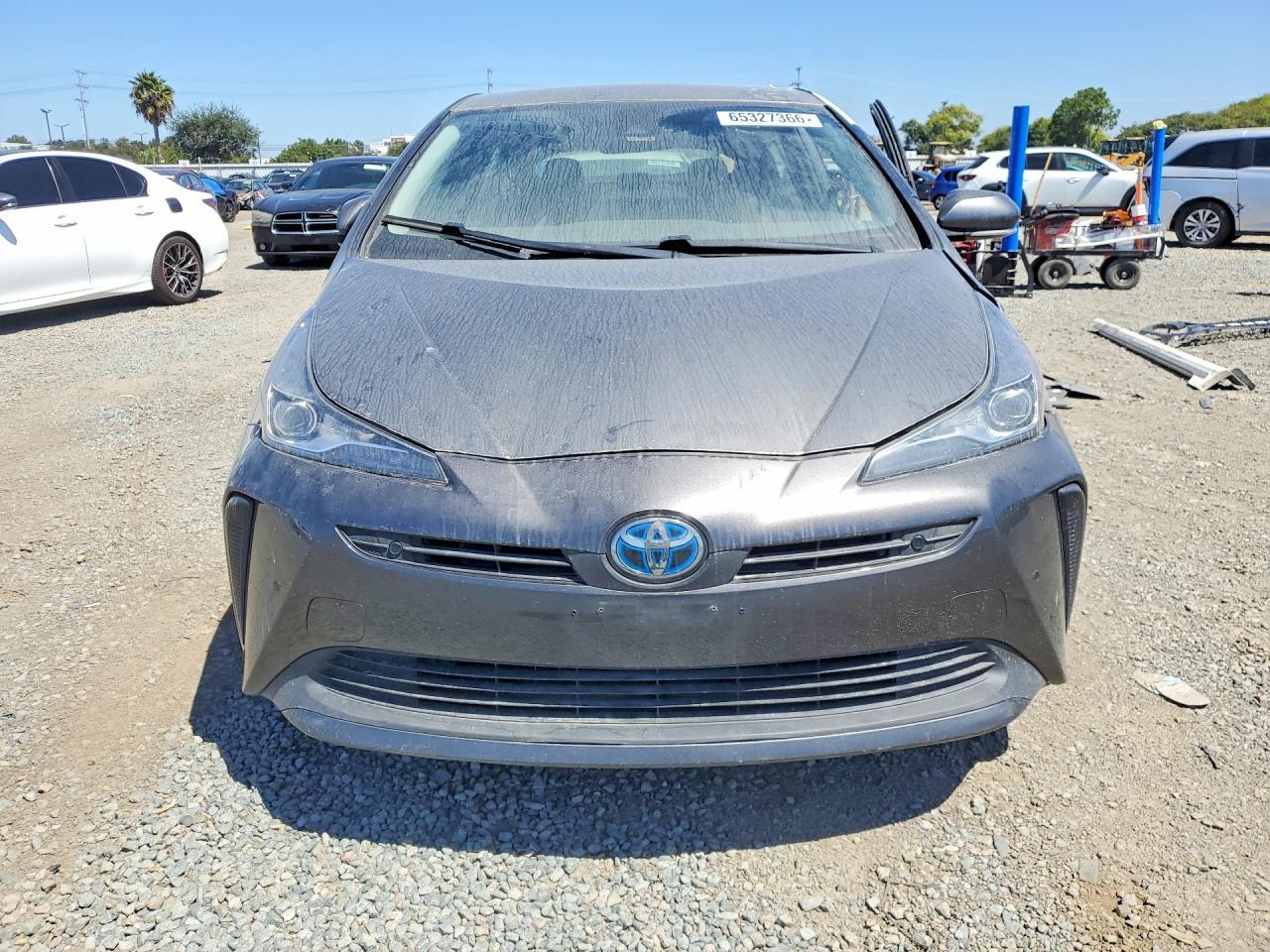 2021 Toyota Prius Le - Фото 5