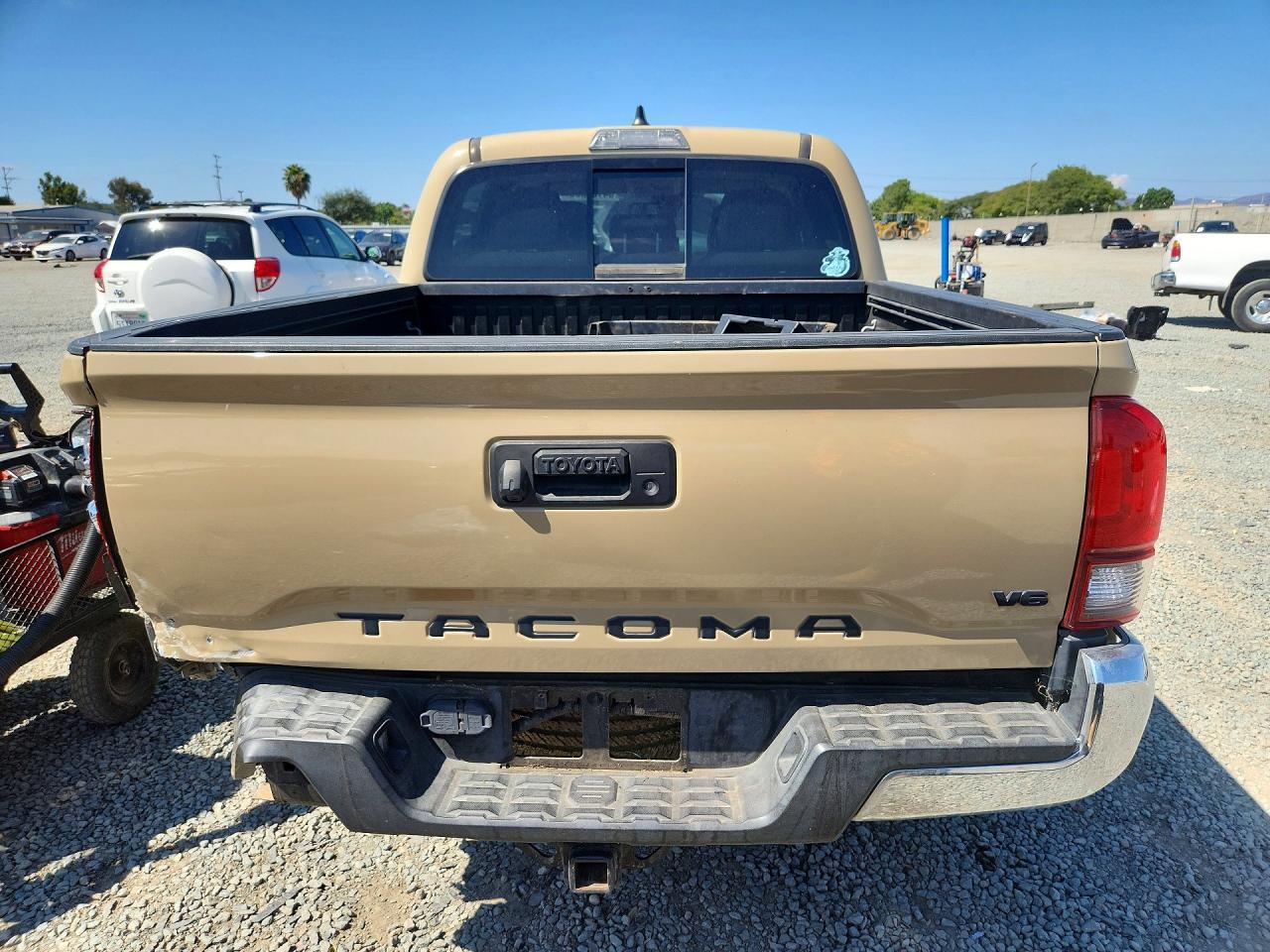 2020 Toyota Tacoma Sr5 V6 - Фото 6