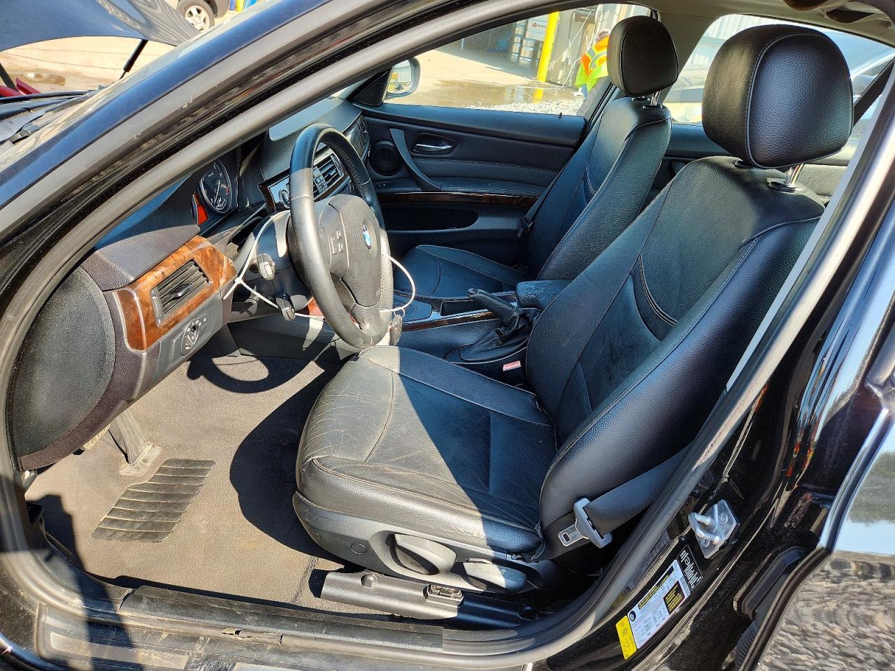 2011 BMW 328 I - Image 7