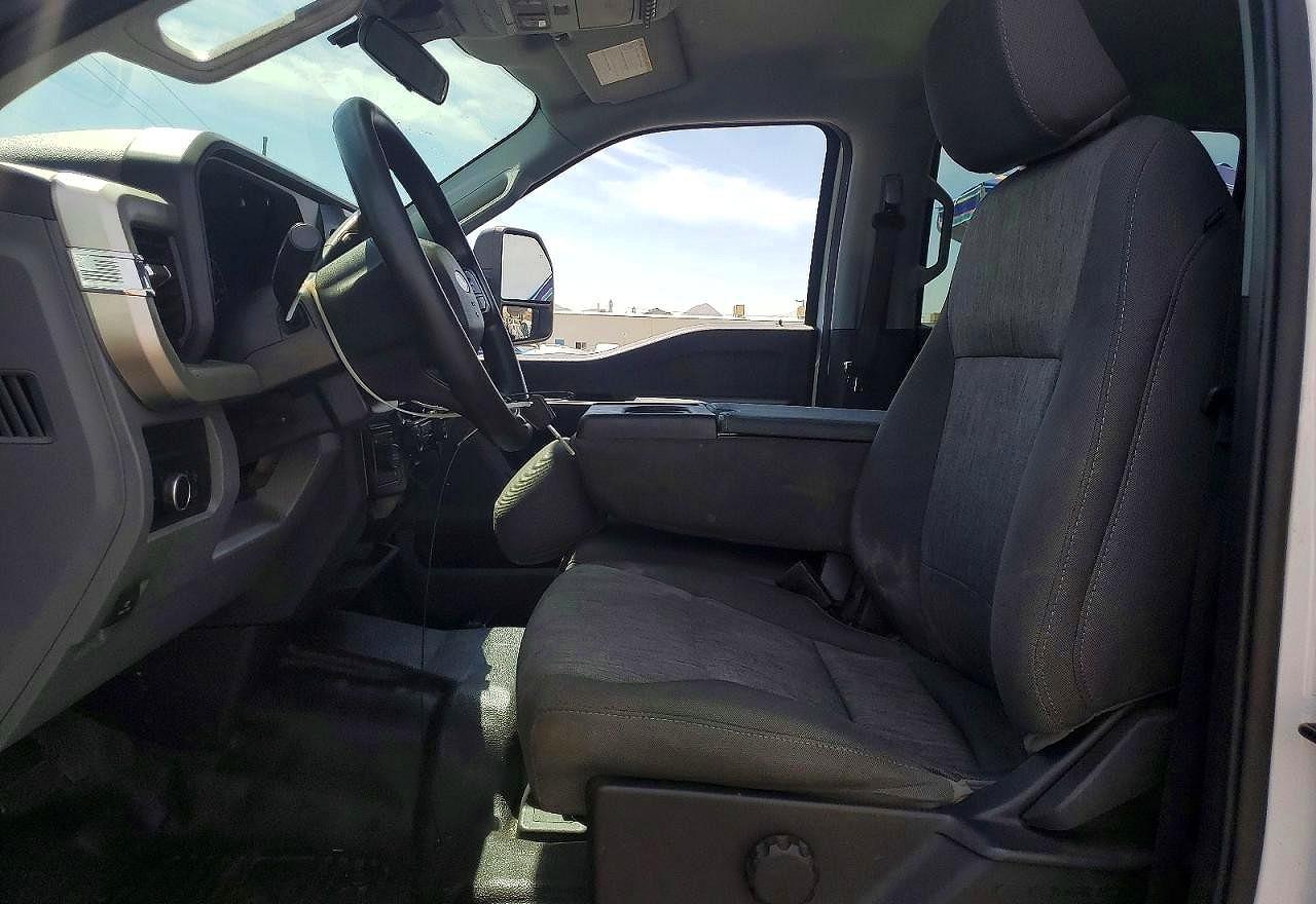 2023 Ford F350 Super Duty - Фото 7