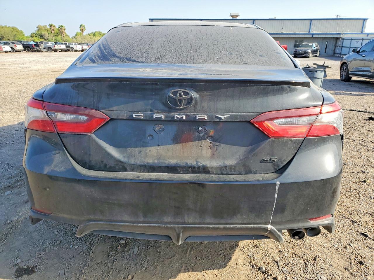 2018 Toyota Camry Se - Image 6