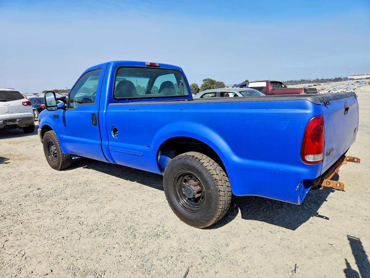 2000 Ford F250 Super Duty - Image 2