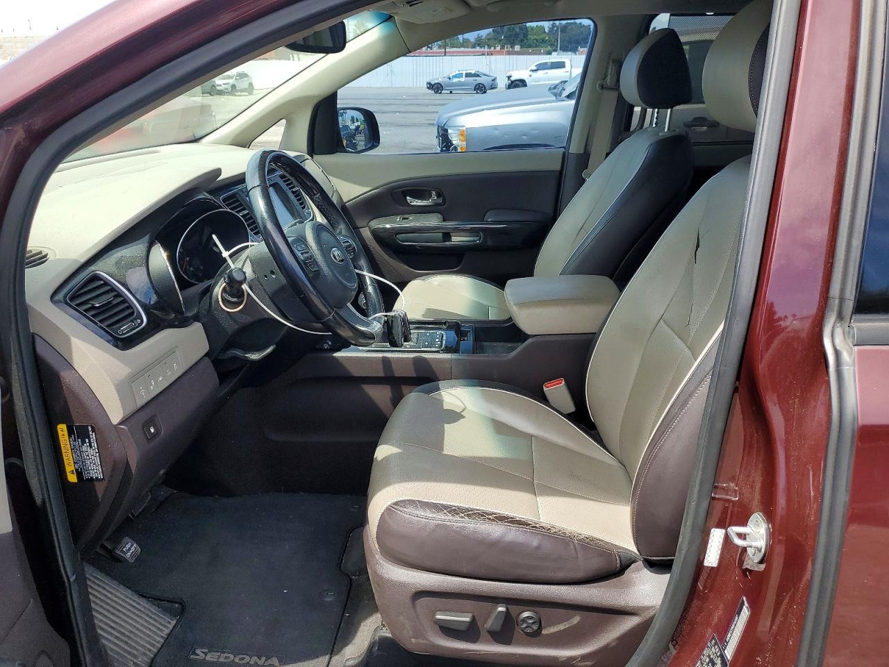 2016 Kia Sedona Sxl - Фото 7