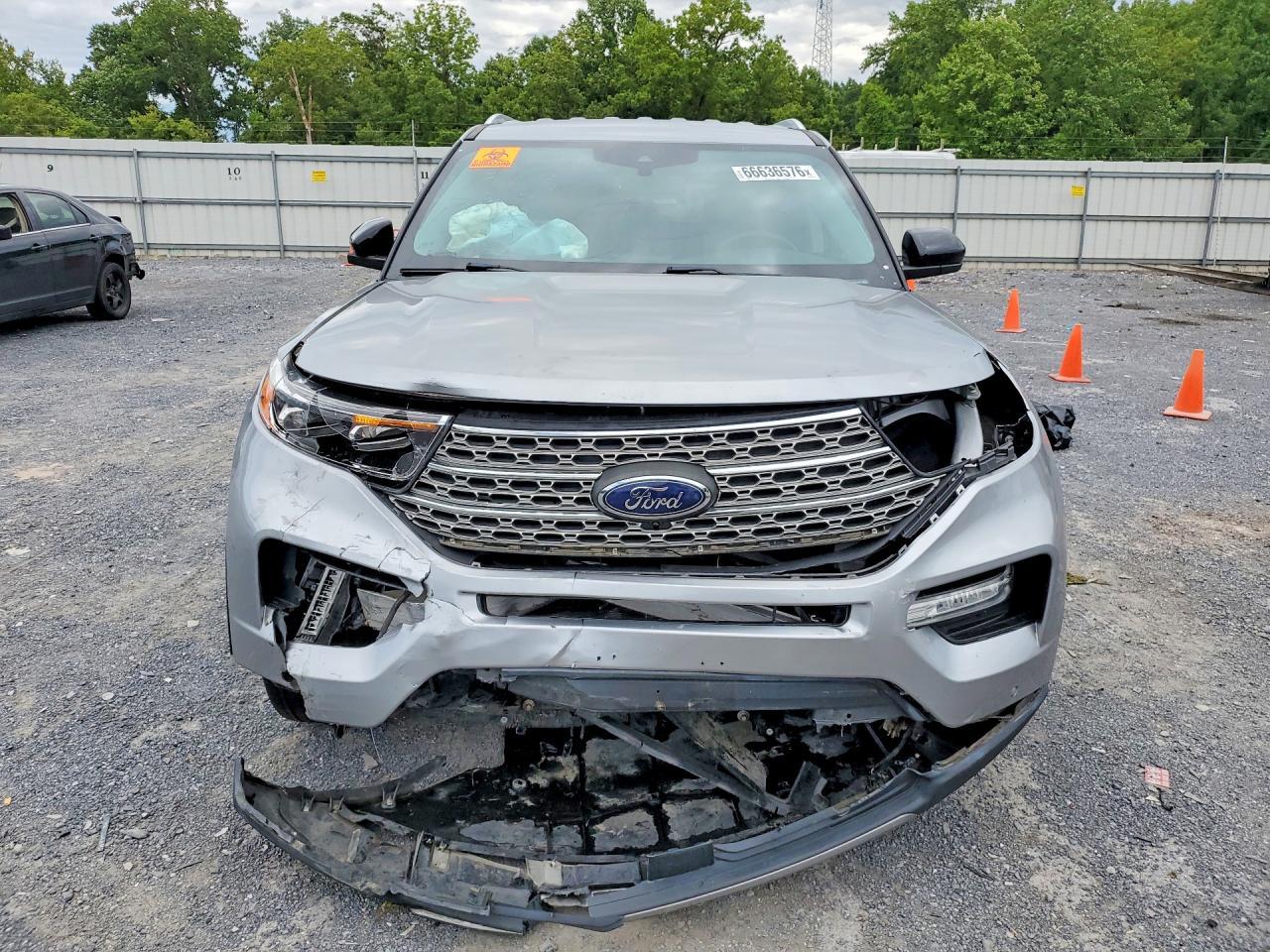 2023 Ford Explorer Limited - Фото 5