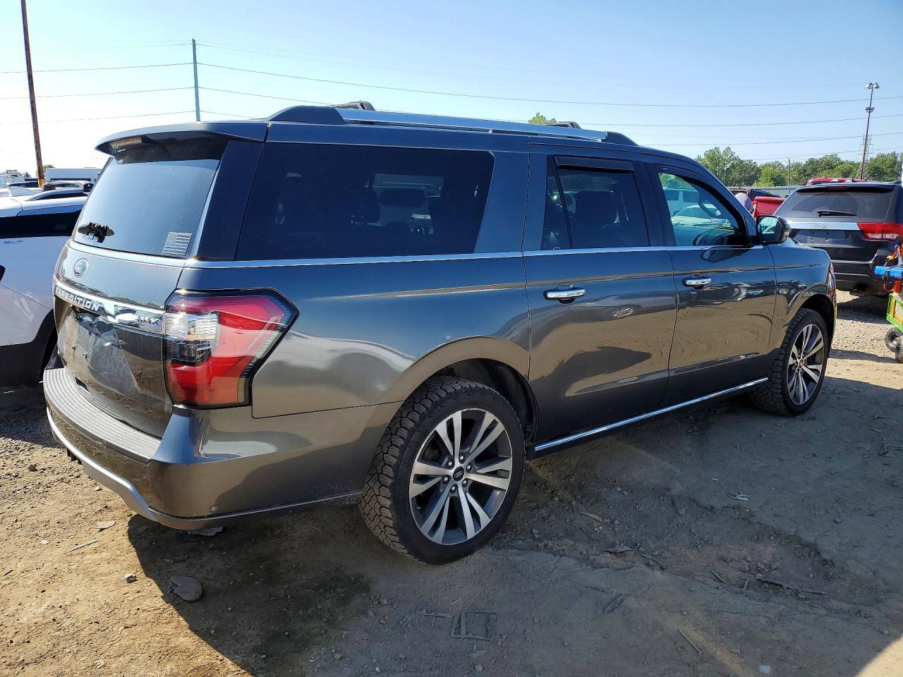 2020 Ford Expedition Max Limited - Image 3