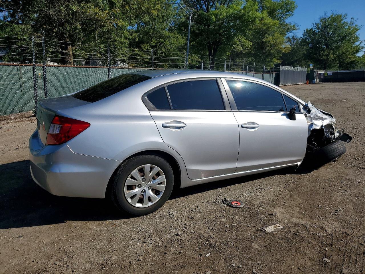2012 Honda Civic Lx - Image 3