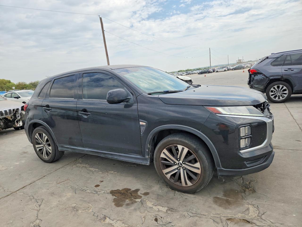 2020 Mitsubishi Outlander Sport Es - Фото 4