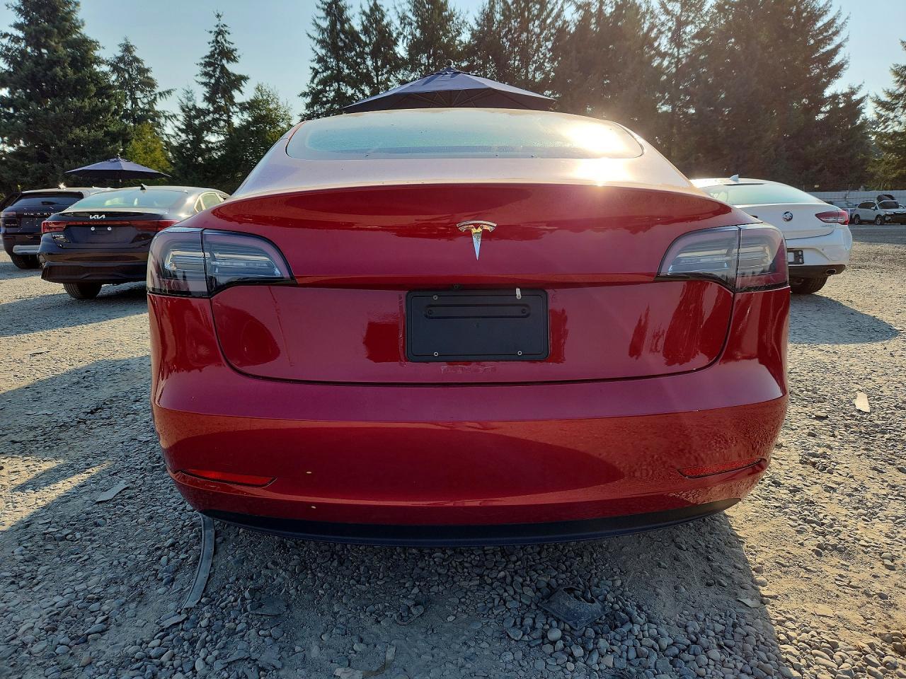 2023 Tesla Model 3 - Image 6