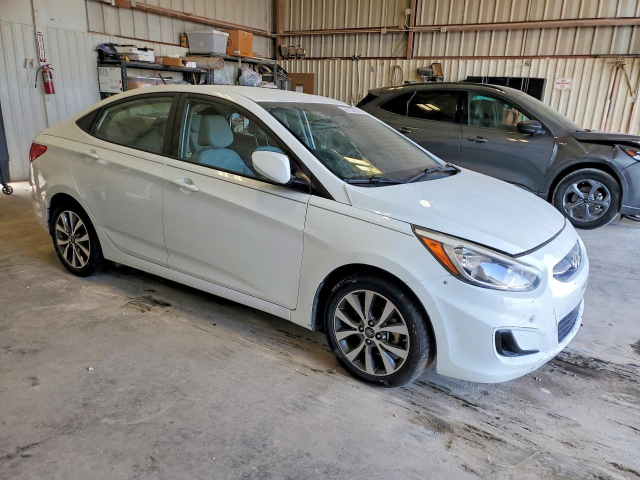 2017 Hyundai Accent Value Edition - Фото 4