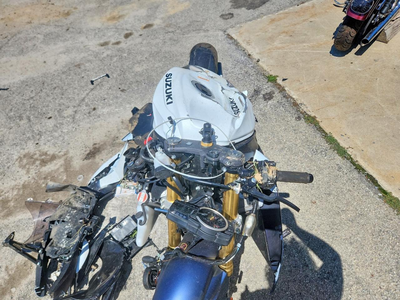 2025 Suzuki Gsx-R750 - Image 5