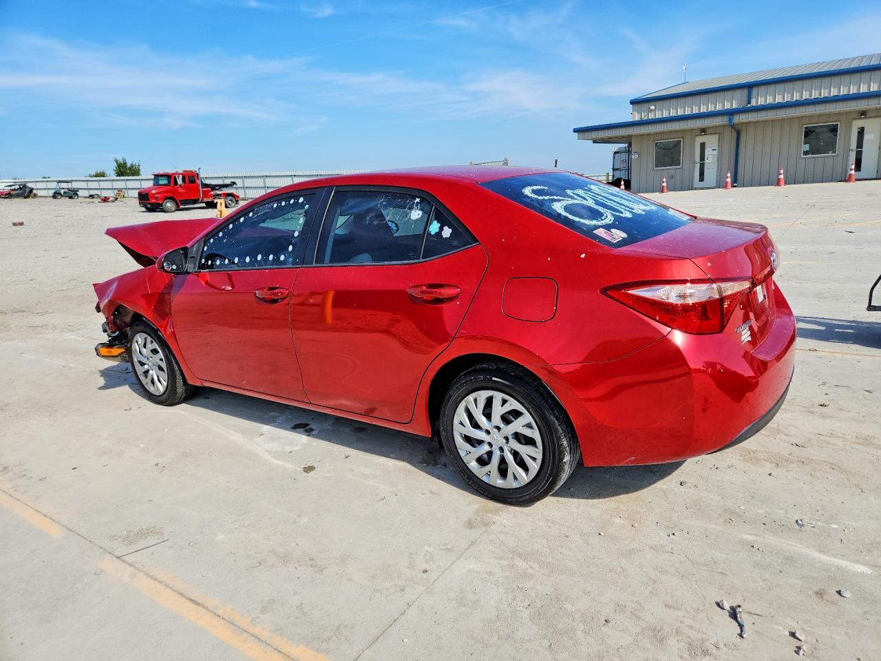 2017 Toyota Corolla Le - Фото 2