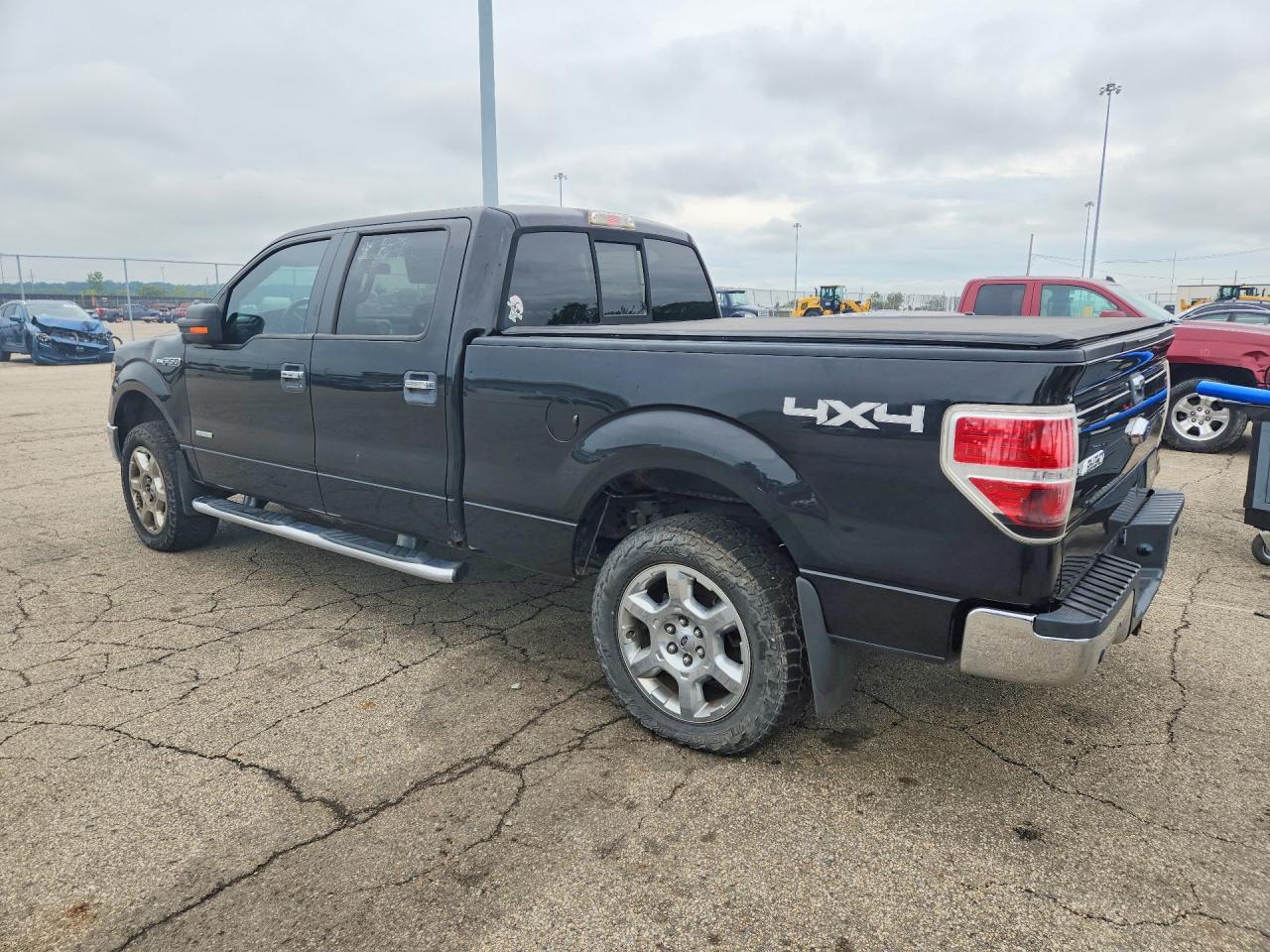2014 Ford F150 Supercrew - Фото 2