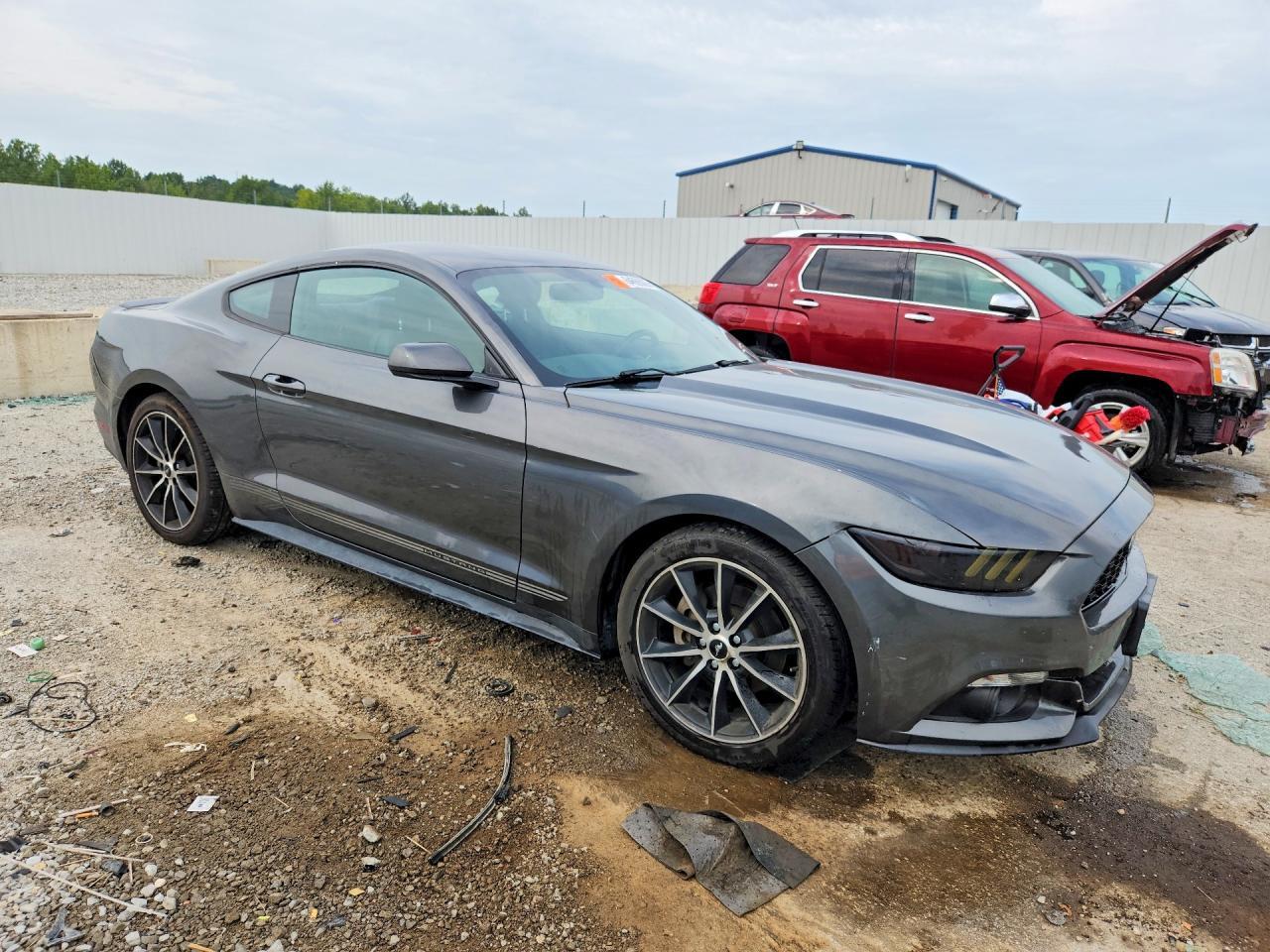2017 Ford Mustang - Фото 4
