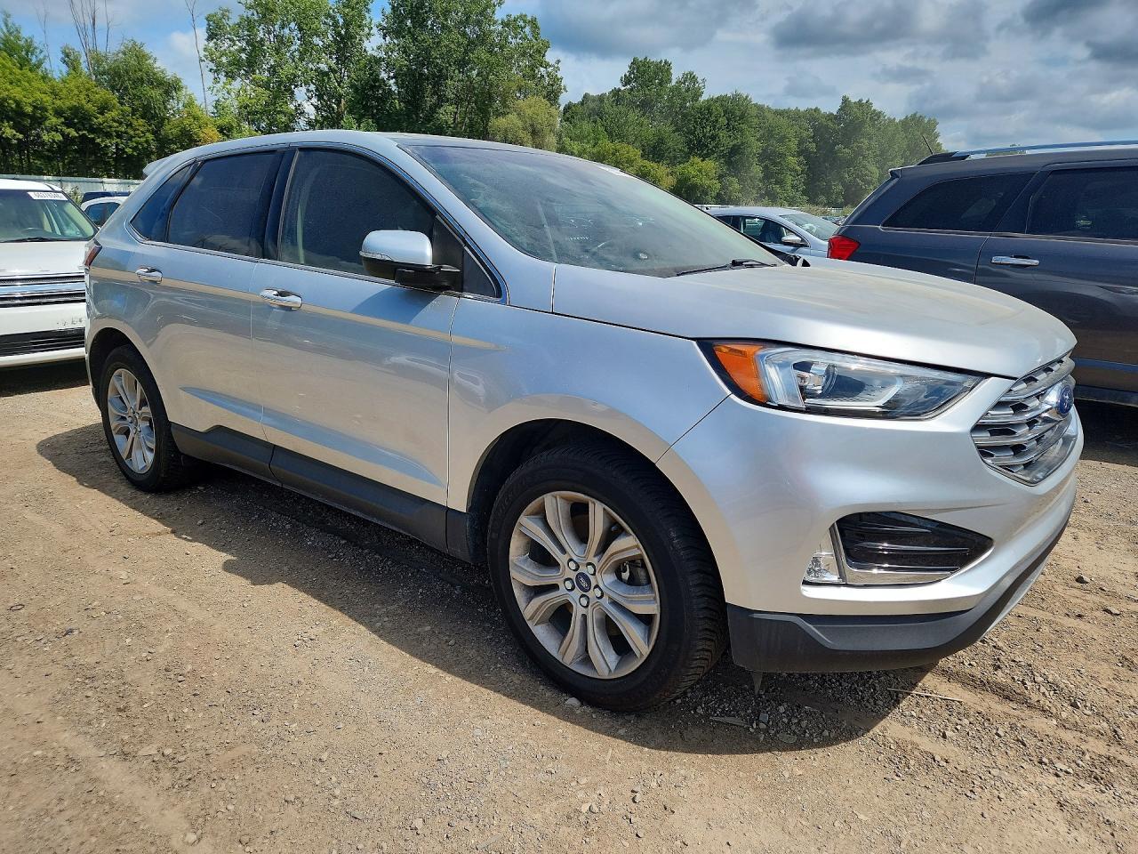 2019 Ford Edge Titanium - Фото 4