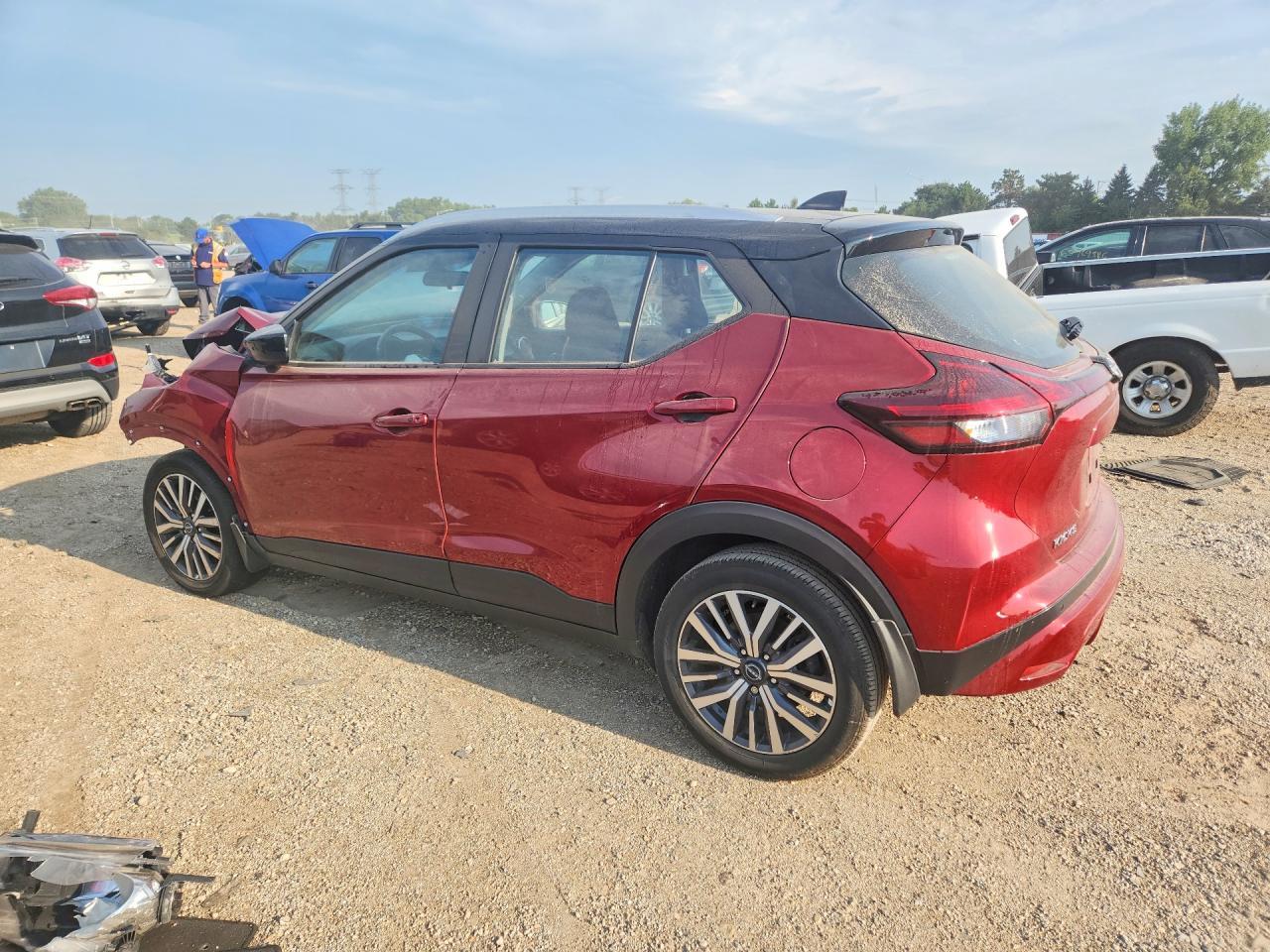 2023 Nissan Kicks Sv - Фото 2