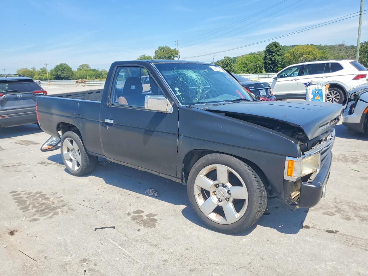 1997 Nissan Truck Base - Image 4