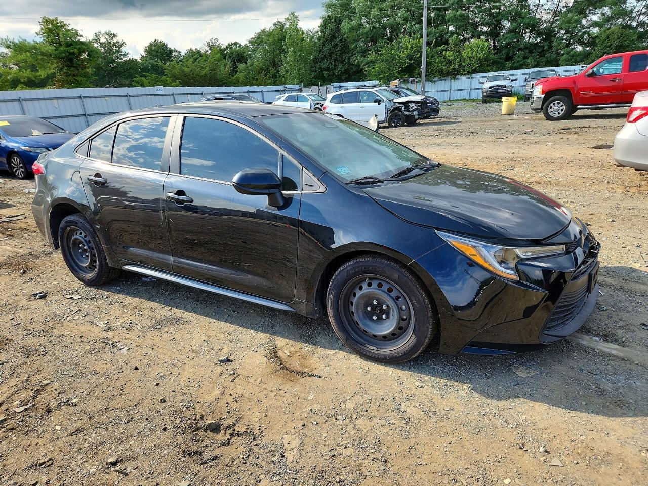 2023 Toyota Corolla Le - Image 4