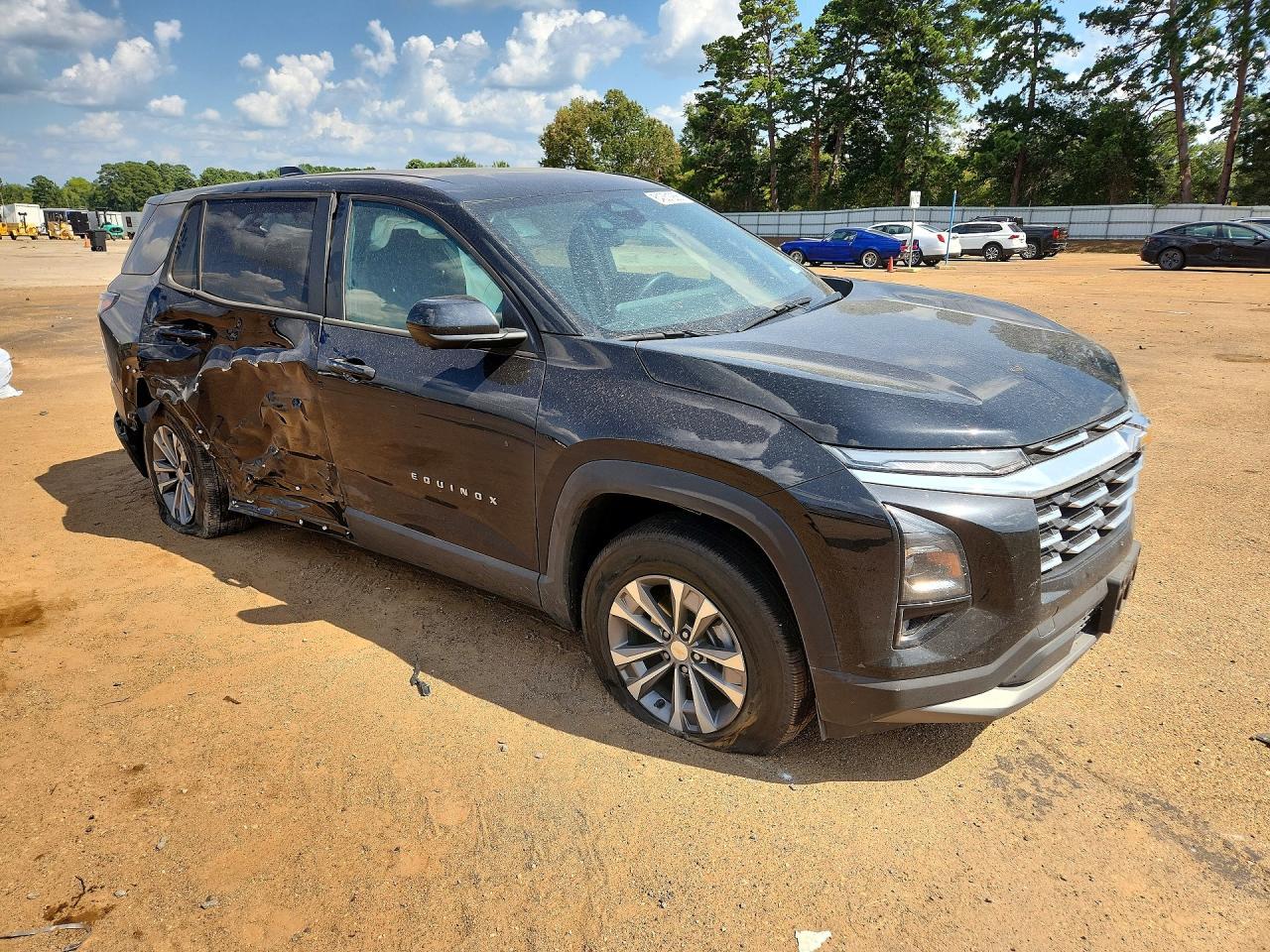 2025 Chevrolet Equinox Lt - Image 4
