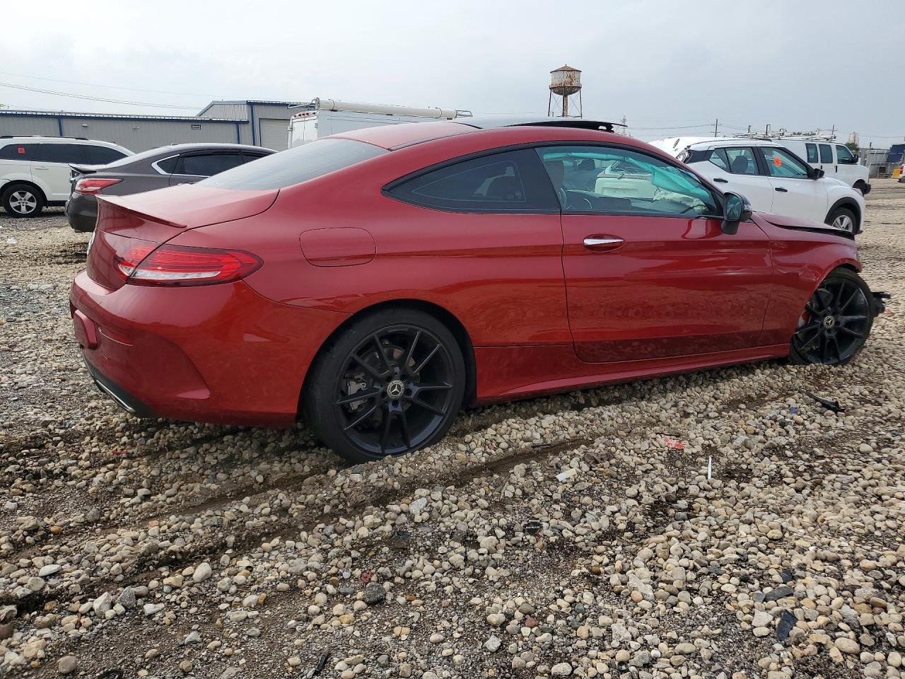 2021 Mercedes-Benz C 300 - Фото 3