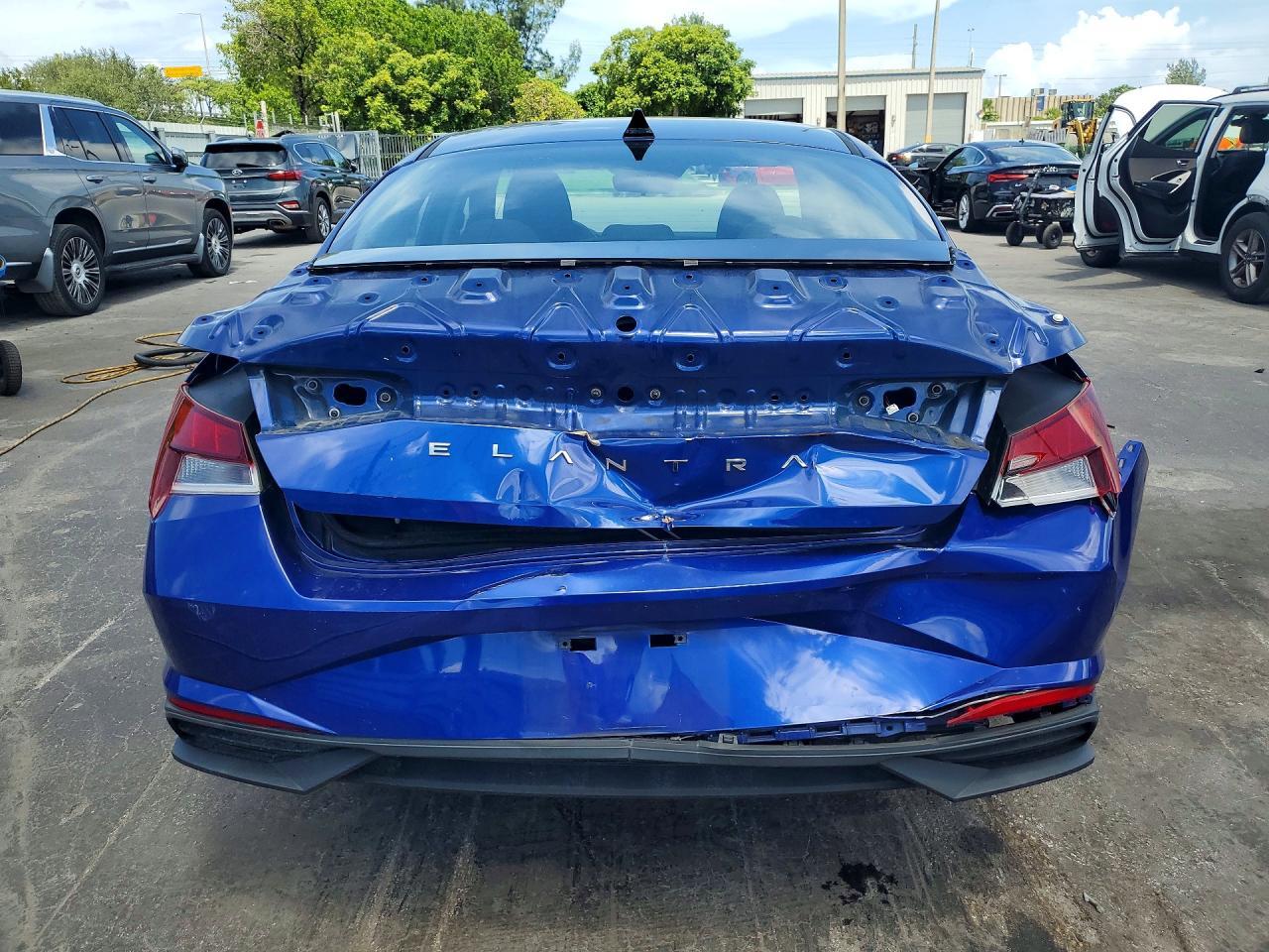 2021 Hyundai Elantra Sel - Image 6