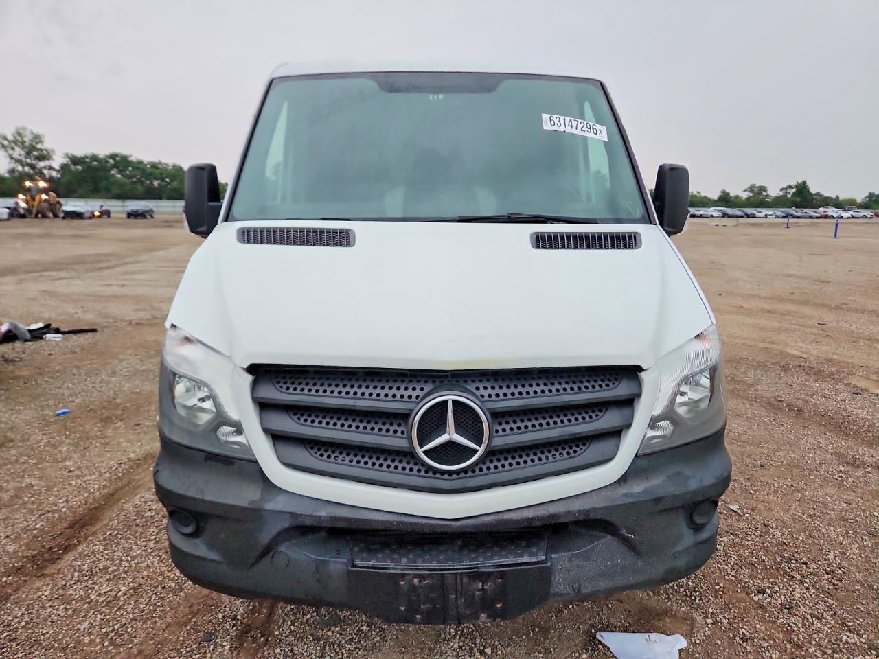 2016 Mercedes-Benz Sprinter 2500 Delivery Van - Фото 5