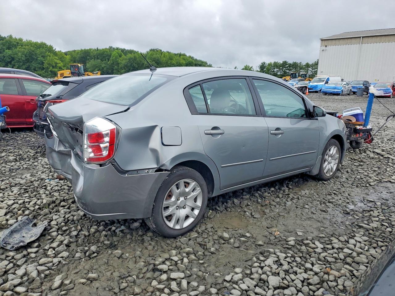 2009 Nissan Sentra 2.0 - Фото 3