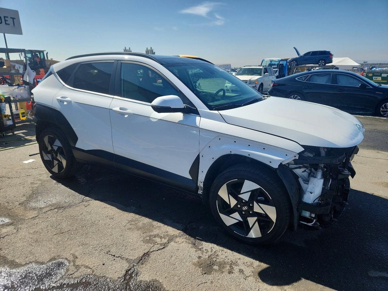 2024 Hyundai Kona Limited - Image 4